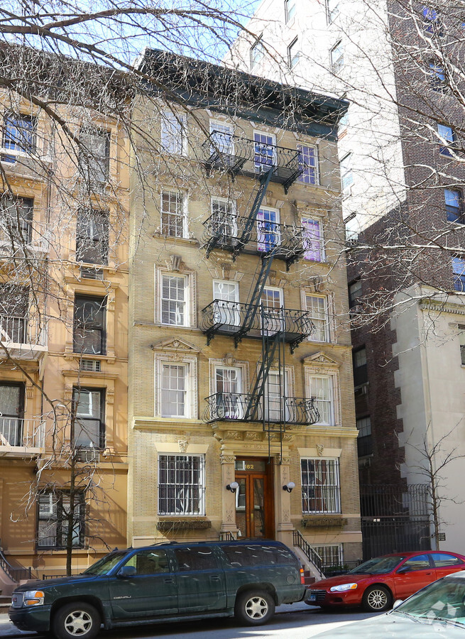 162 East 90th Street - 162 East 90th Street Apartments