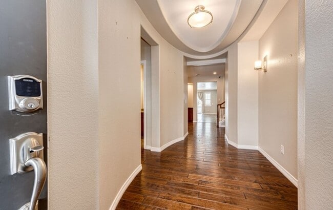 Photo - Beautiful 5bd 4ba single family home for rent in desirable Highlands Ranch CO 80103