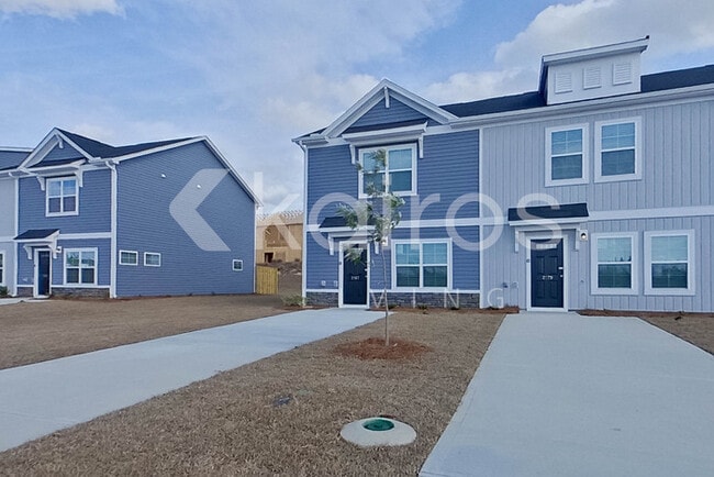 Photo - 2167 Banyon Cir