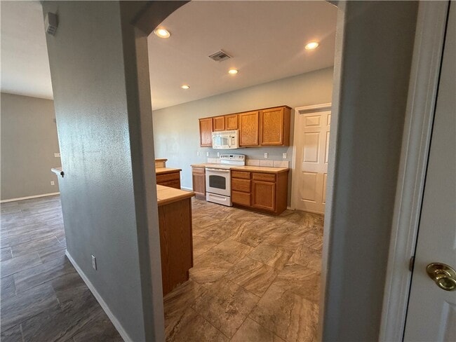 Photo - 1903 E La Entrada Pl