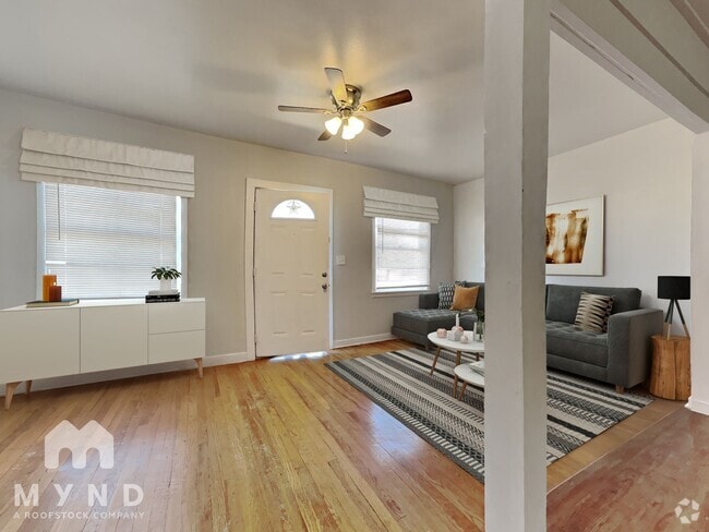 Building Photo - 2303 15th St Rental