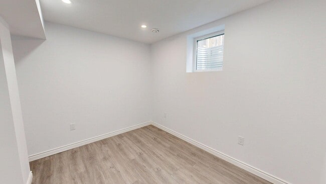 Photo - Beautiful New Renovated lower unit Availab... Unit Lower