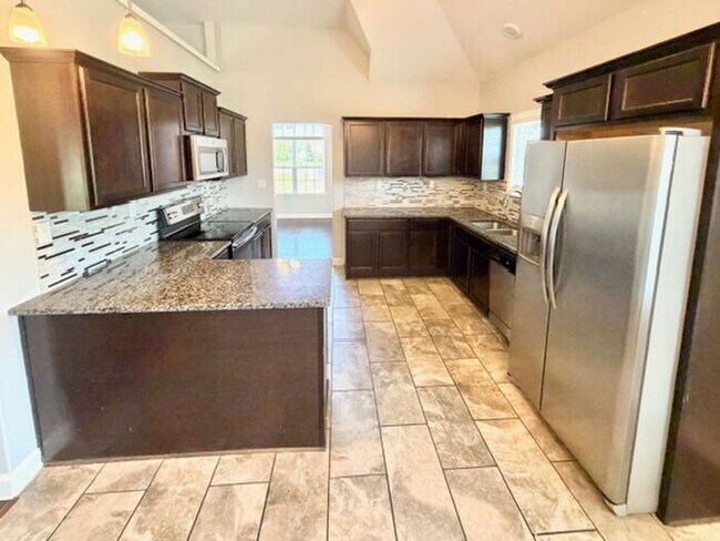 Photo - Now Leasing A 4-Bedroom 2 Bath Home In Olive Branch.
