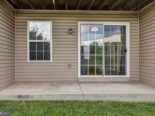 Photo - Remodeled Seven Oaks Condo