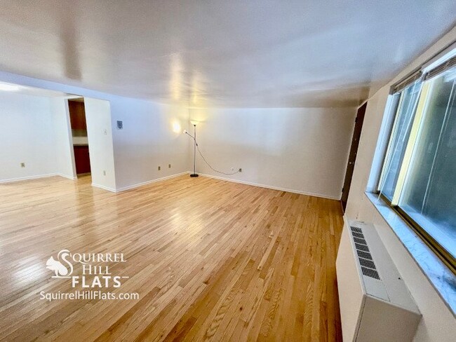 Photo - 6350 Forward Ave Unidad 2