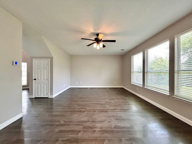 Photo - 17300 Bishopsgate Dr