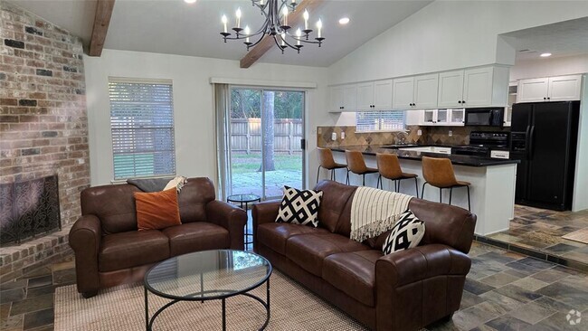 Building Photo - 2012 E Lacey Oak Cir Rental
