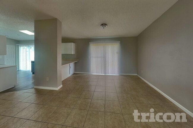 Photo - 27 Princess Rose Dr