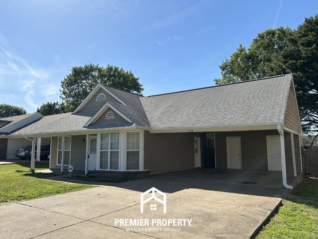 Photo - Cozy 3BR/1.5BA Horn Lake Home | Vaulted Ceilings & Bay Window Kitchen