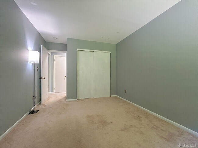Photo - 5 Loudon Dr Unit 9