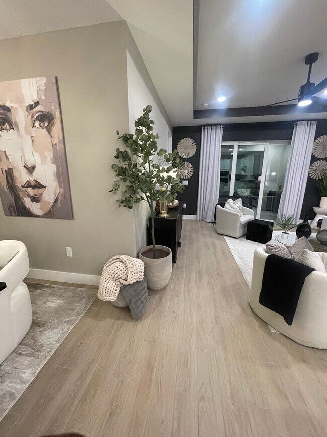 Photo - ***LUXURY VILLA IN SEVEN SHORES ***BRAND N...