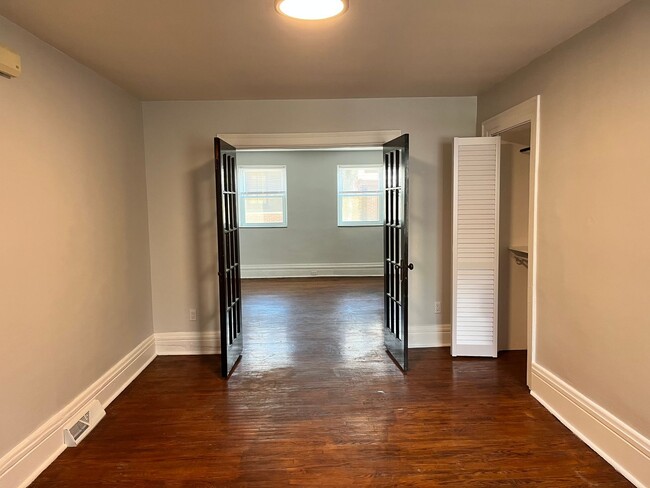 Photo - 1209 Linden Pl Apartment