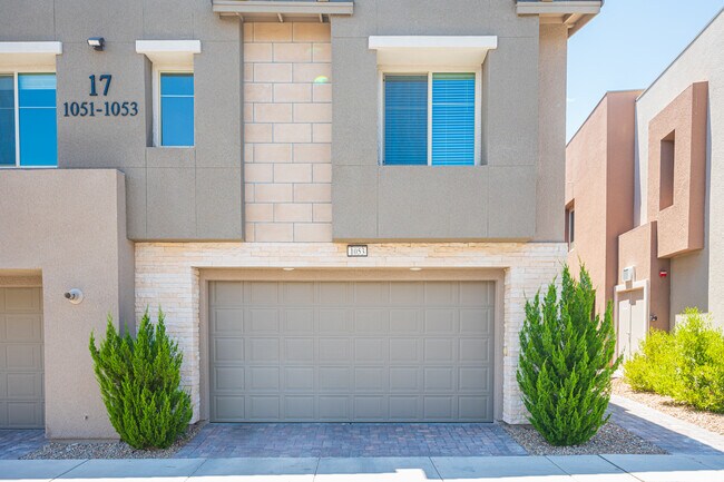 Photo - 600 N Carriage Hill Dr