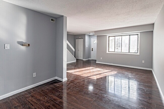 Photo - 54 Georgetown Rd