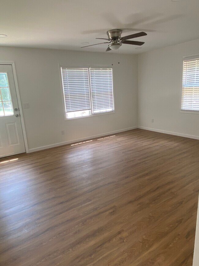 1102 Maple Creek Rdg Rental House Rental in Loganville, GA