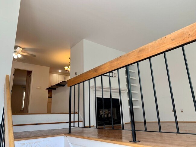 Photo - Gorgeous 2-Bedroom Townhome Near the Art Museum! One-Car Garage Included!