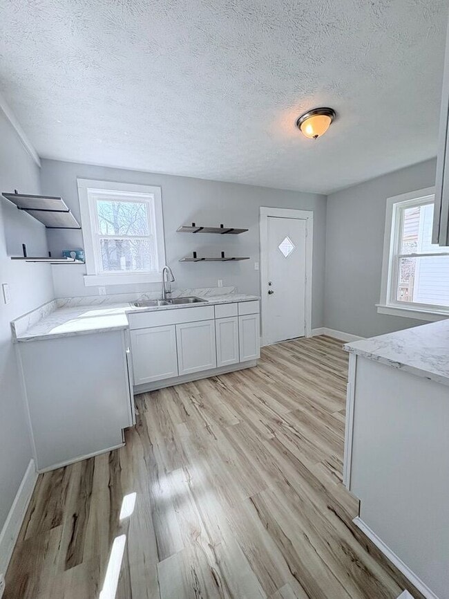 Photo - Charming 3 beds 1 baths in Columbus!