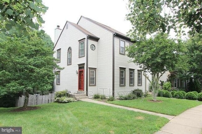 Building Photo - 11956 Sentinel Point Ct