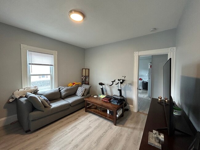 Photo - 70 Francis St