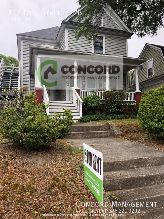 Building Photo - 317 Tate St Unit 2B