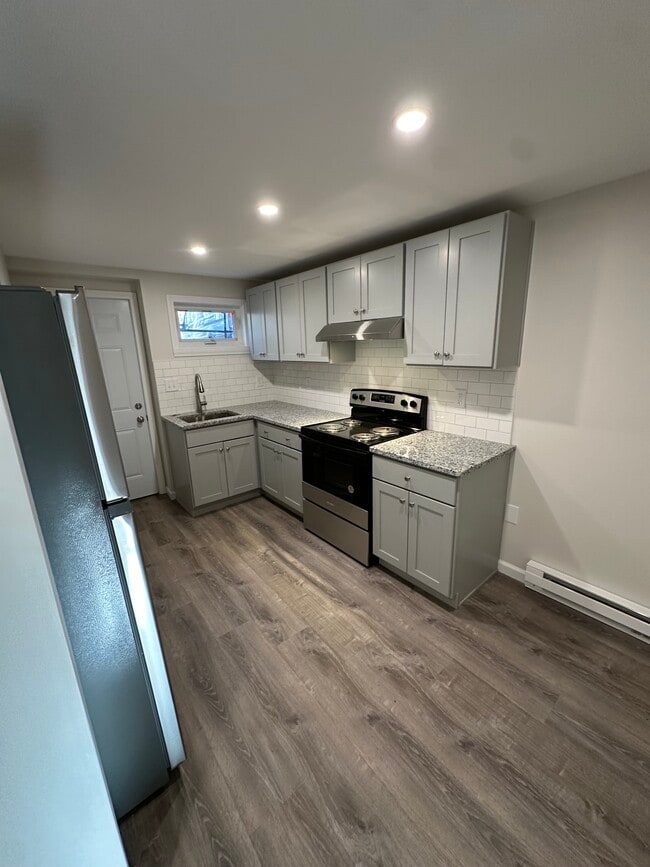 Photo - 47 Boston Tpke