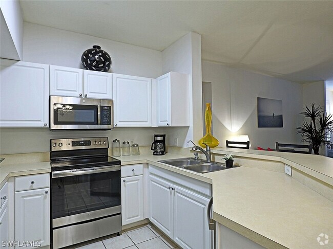 Building Photo - 15645 Ocean Walk Circle Unit 116 Rental