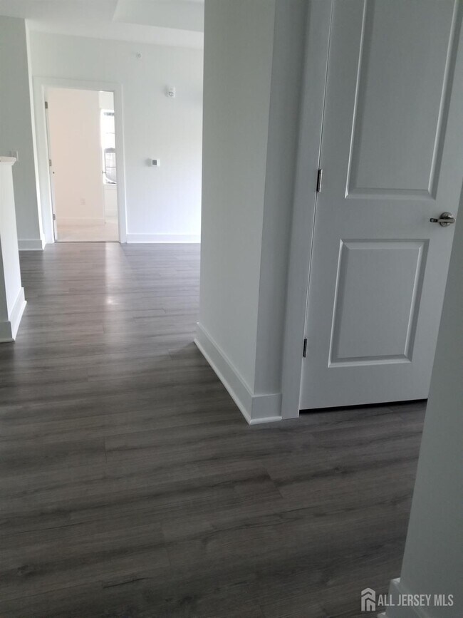 Photo - 932 Vanderbergh Blvd