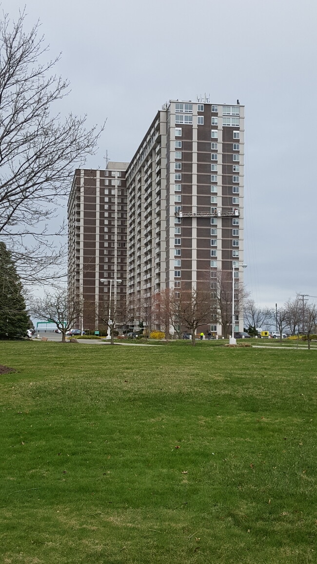 Photo - 12900 Lake Ave Unit 418