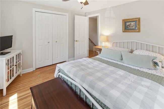 Photo - 39 Little Brook Dr