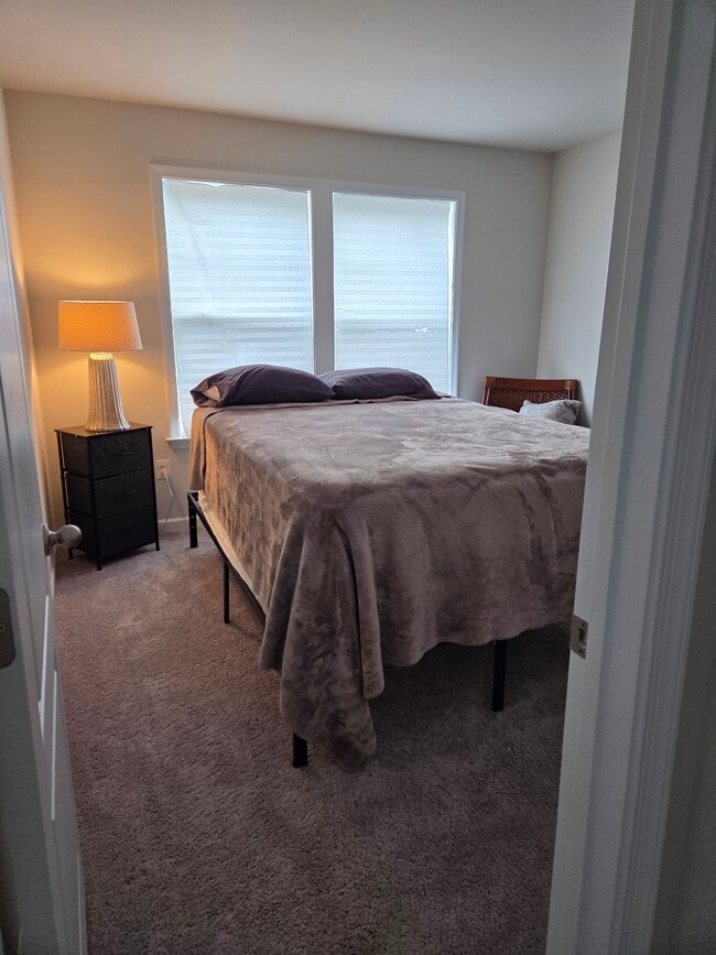 Photo - 10913 Meridian Hill Way