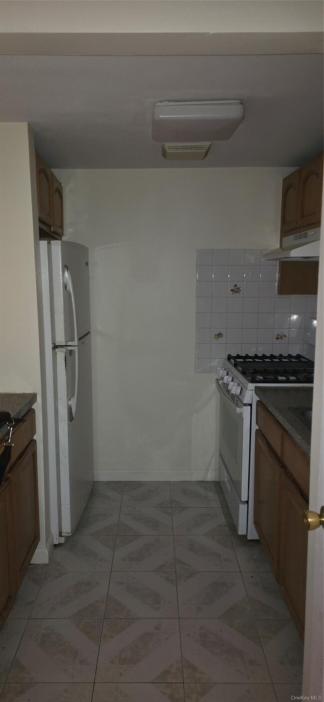 Photo - 51 Sutter Ave Unit 2
