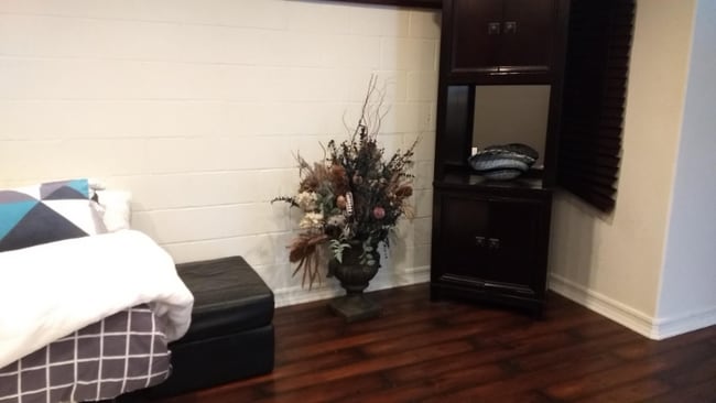 Photo - 3345 Oliphant St Unit DS