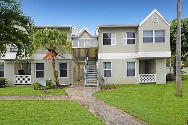 Building Photo - 17325 NW 67th Ct Unit F-16