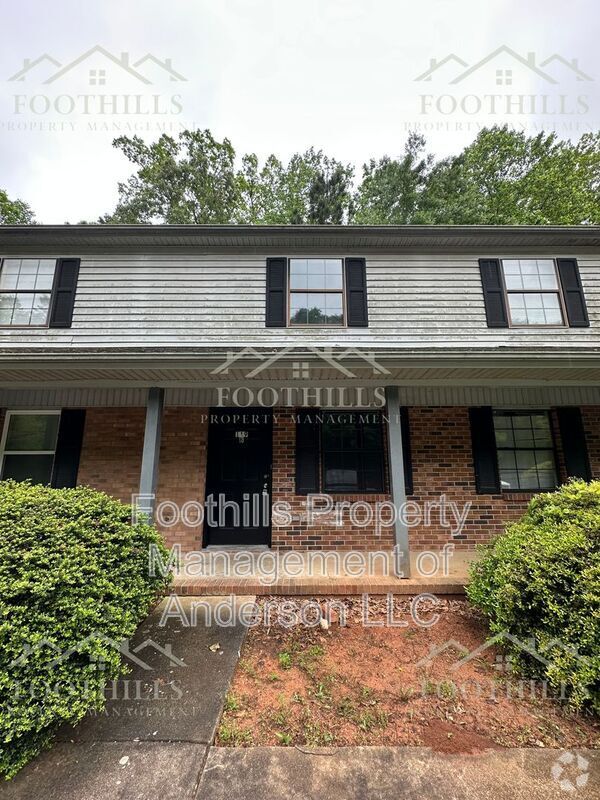 Building Photo - 119 Woodland Dr Rental