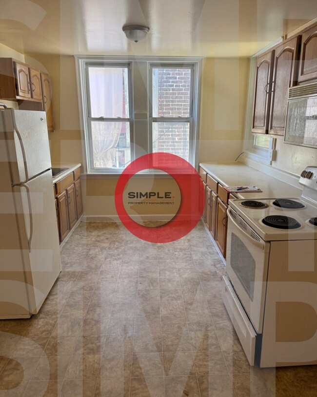 Photo - Multi-family building - Center City Unit Apartment 4