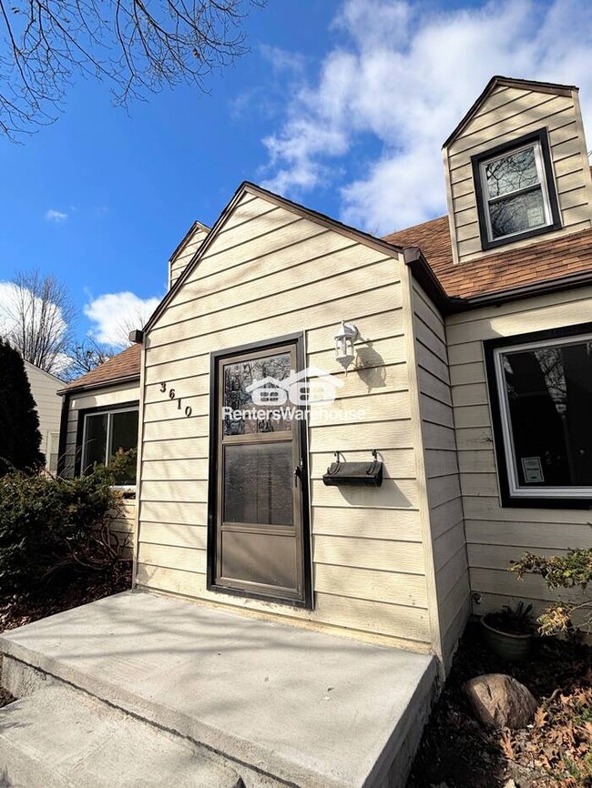 Photo - Beautiful 4 Bedroom House for Rent