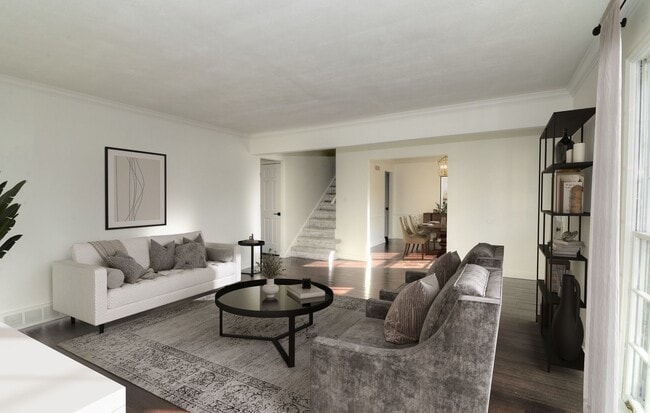 Photo - 2309 Sudbury Ln