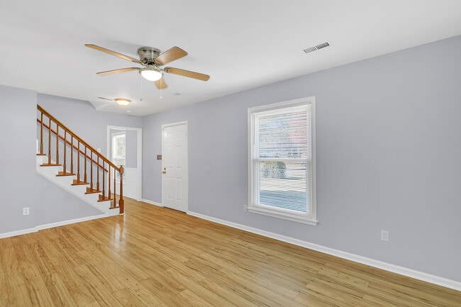 Photo - 106 Harris Creek Rd