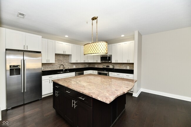 Photo - 8555 One W Dr Unit 212