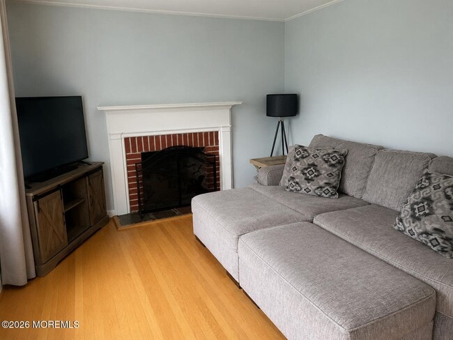 Photo - 100 Luppatatong Ave