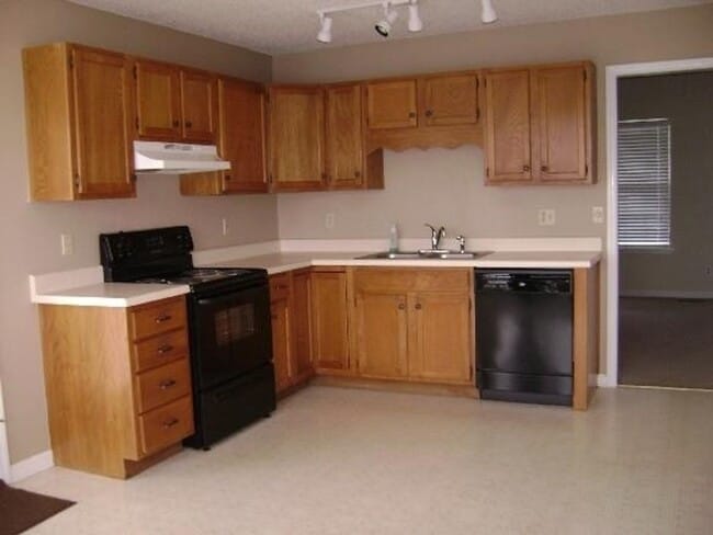 Photo - Cute Home on Cul de Sac!