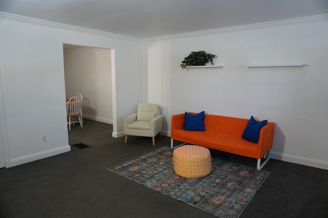 Photo - 205 Burke Ave
