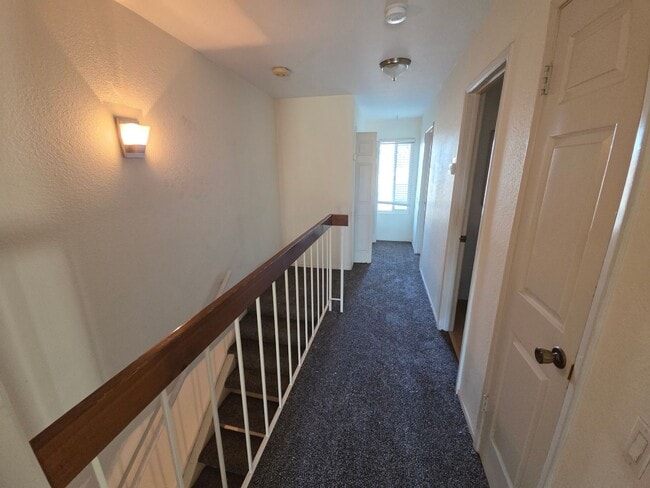 Photo - Cozy, Quiet Condo