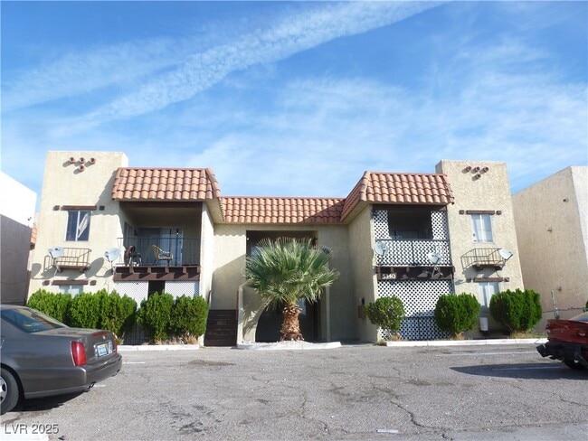 Building Photo - 5340 Retablo Ave Unit D