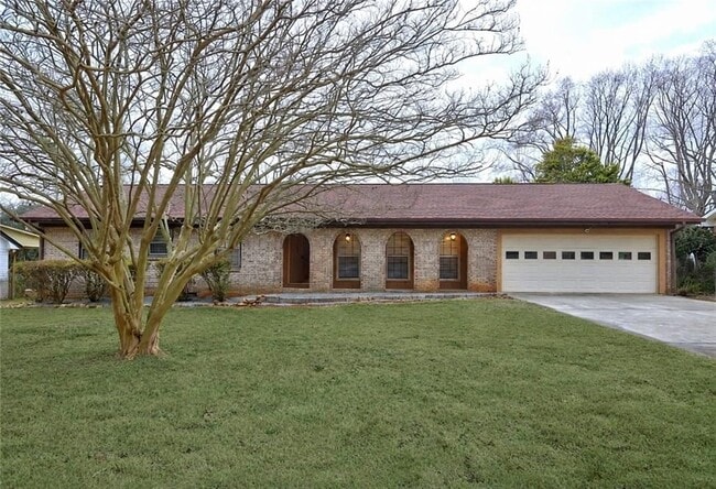 Building Photo - 457 Castleaire Dr SW