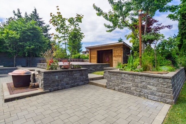 Photo - 3Bd/2Ba Seattle Home