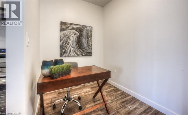 Photo - 1438 Highland Rd W Unit 1008