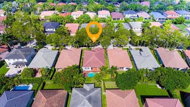 Photo - 830 Lavender Cir