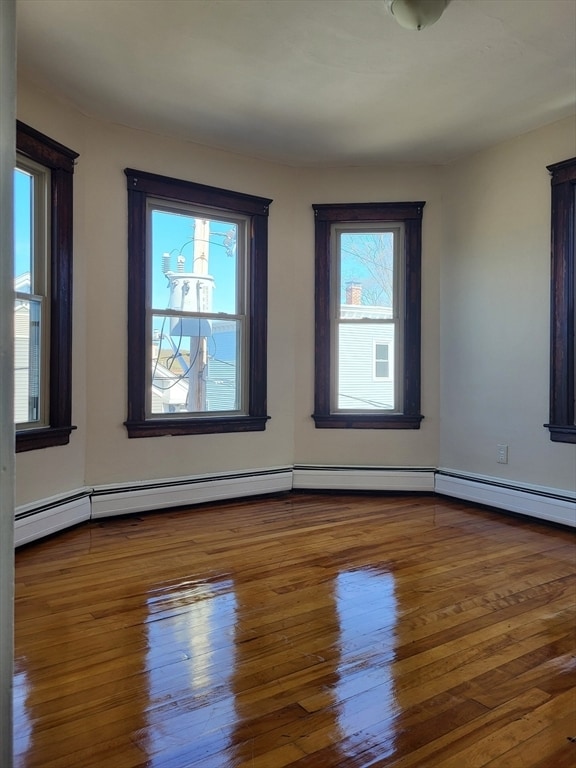 Building Photo - 74 Pecker St Unit 302