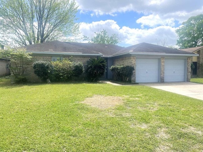 Building Photo - 410 Buoy Rd